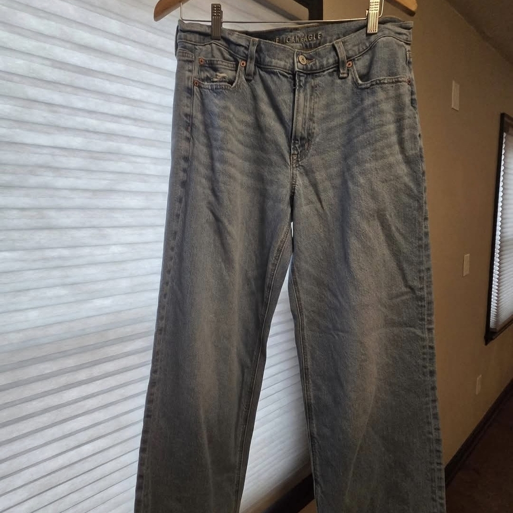 American Eagle Outfitters Women's